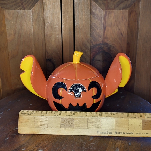 Stitch Pumpkin Candy Dish - Picture 5 of 12